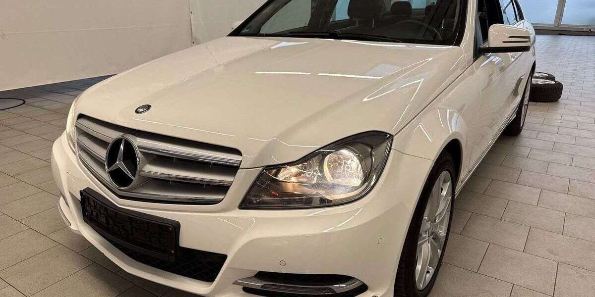 Mercedes-Benz C 180 92.890 km 13.990 &euro; Aldenhoven 52457