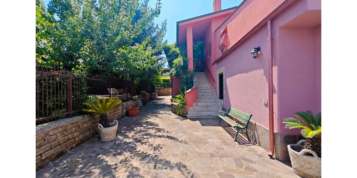 Villa Stolberg (Rhld.) Gressenich - 2 Zimmer, 152 m&sup2;, 300.000&euro; | Angebot:27143633
