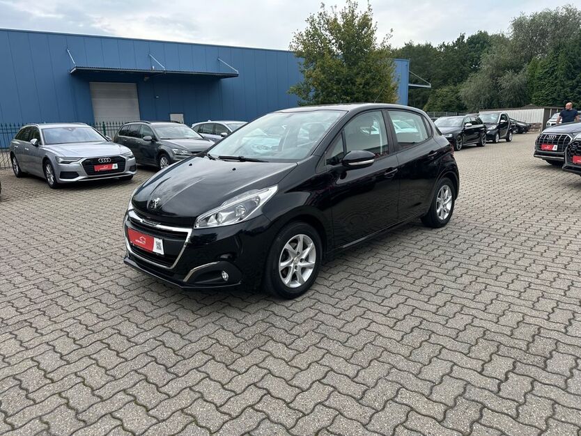 Peugeot 208 86.958 km 6.990 € Hückelhoven 41836