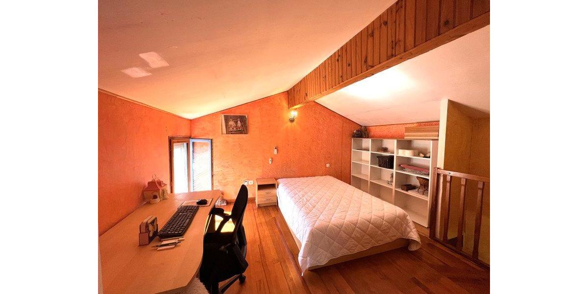 Mehrfamilienhaus, Wohnhaus Aachen Aachen-Mitte - 2 Zimmer, 120 m&sup2;, 139.000&euro; | Angebot:26495624