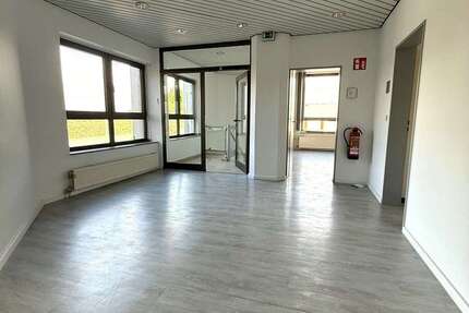 Büro in Düren 1.814,75 € 226.84 m² zimmer