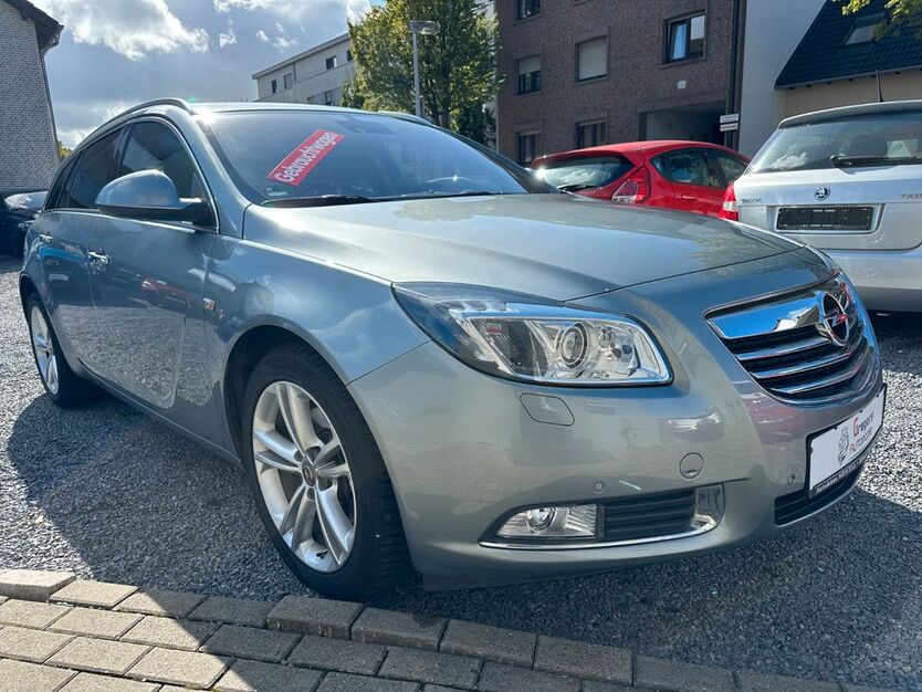 Opel Insignia 112.106 km 9.650 € Aachen 52080