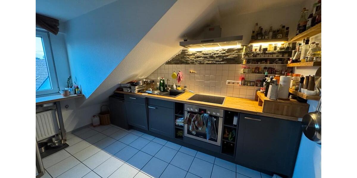 Dachgeschoßwohnung Aachen Eilendorf - 2 Zimmer, 70 m&sup2;, 940&euro; | Angebot:24655513