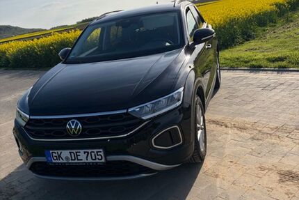 VW T-Roc 77.522 km 18.999 &euro; Übach-Palenberg 52531