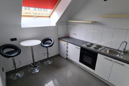Exklusive, möbl. 1 Zimmerwohnung mit EBK