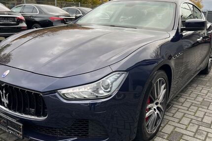 Maserati Ghibli 89.199 km 24.800 &euro; Aachen 52078