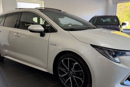 Toyota Corolla 84.500 km 22.800 &euro; Stolberg 52224