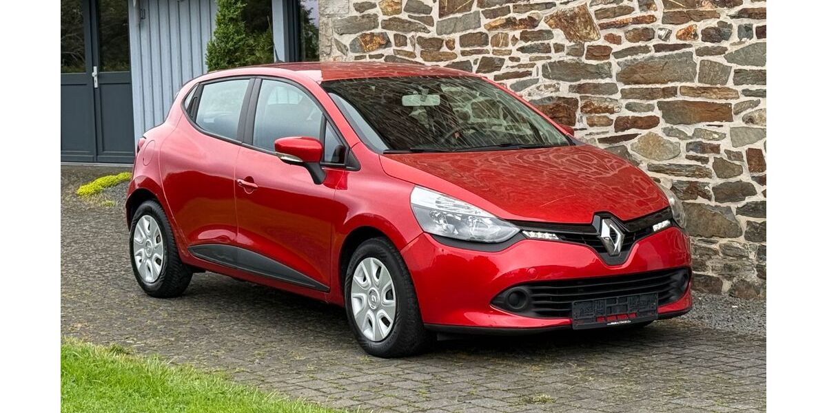 Renault Clio 165.627 km 3.000 &euro; Simmerath (bei Aachen) 52152
