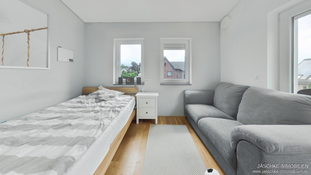 JÄSCHKE - Modernisiert, großzügig und voller Wohnkomfort – Ihr neues Zuhause in Walheim. - Einfamilienhaus Aachen / Walheim Walheim | Angebot:26800091