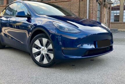 Tesla Model Y 36.800 km 36.450 € Herzogenrath 52134