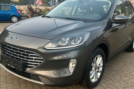 Ford Kuga 131.000 km 16.999 &euro; würselen 52146