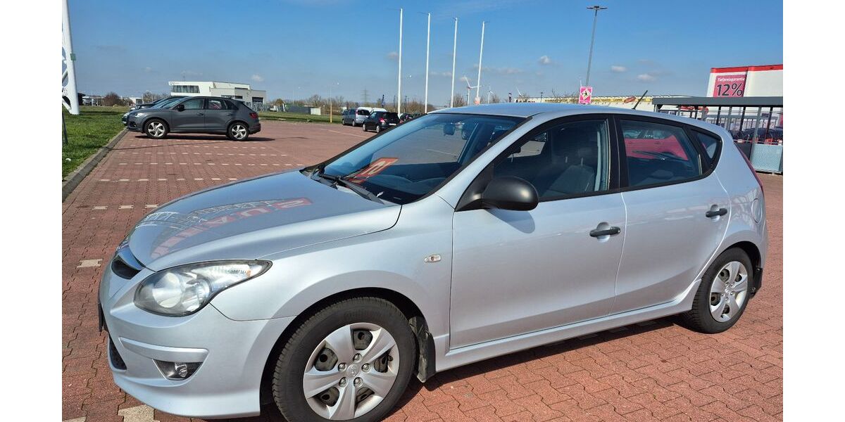 Hyundai i30 120.000 km 3.500 &euro; Linnich 52441