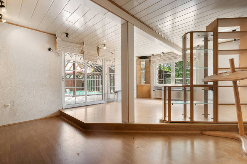 Herzogenrath - Sanierungsjuwel: Vom Zweifamilien- zum Vierfamilienhaus! 12 zimmer