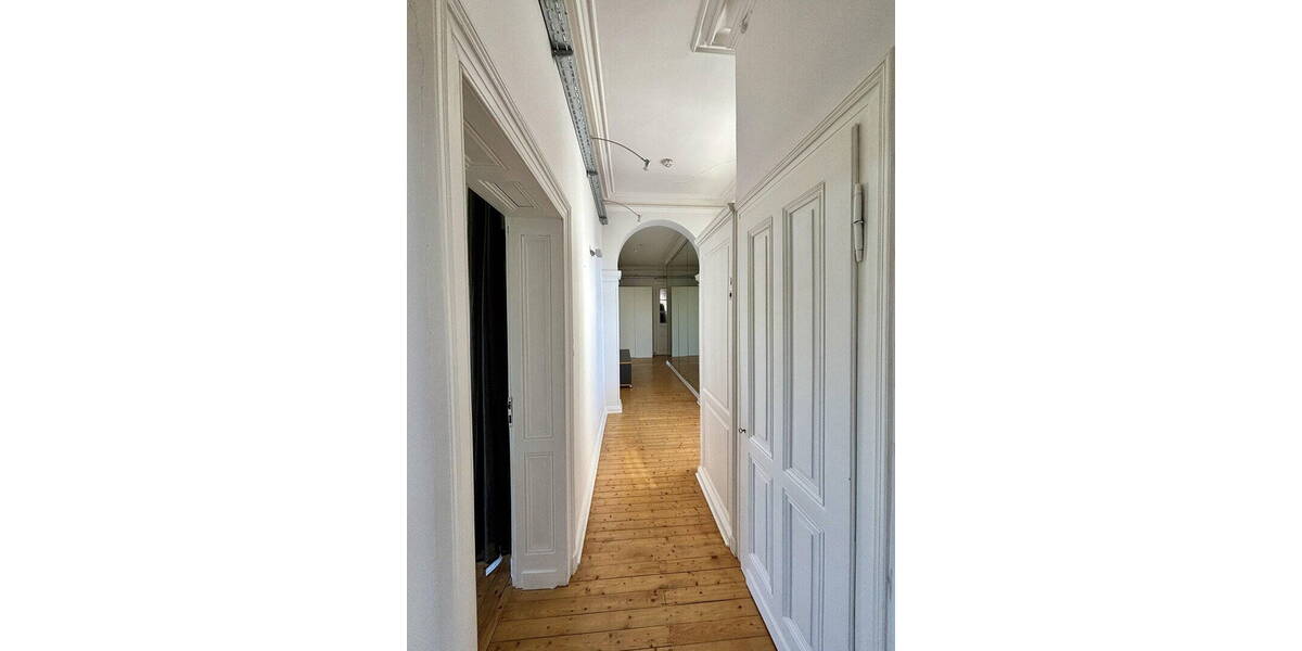 Etagenwohnung Aachen Aachen-Mitte - 4 Zimmer, 140 m&sup2;, 1.680&euro; | Angebot:26764524