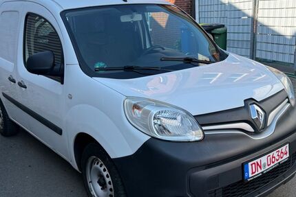 Renault Kangoo 99.000 km 6.490 &euro; Düren 52349