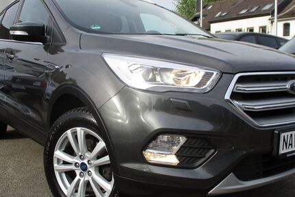 Ford Kuga 62.500 km 15.950 &euro; Übach-Palenberg 52531