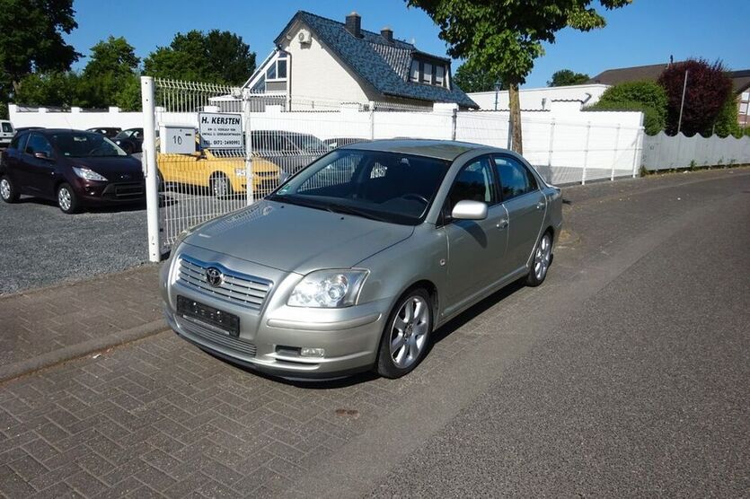 Avensis