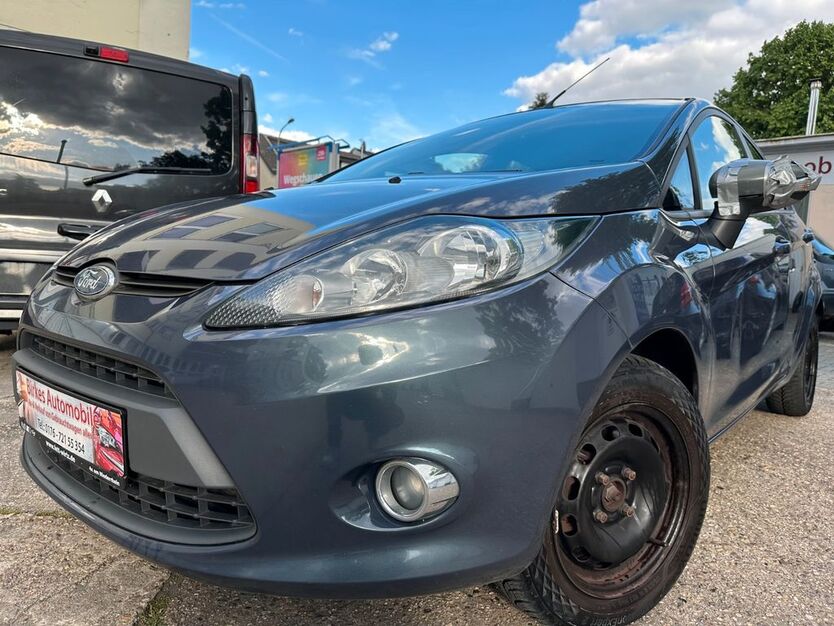 Ford Fiesta 184.000 km 3.799 € Düren 52353