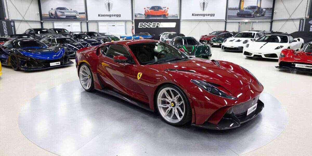 Ferrari 812 2.800 km 799.000 € Alsdorf 52477