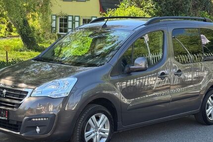Peugeot Partner 150.000 km 7.550 &euro; Niederzier 52382