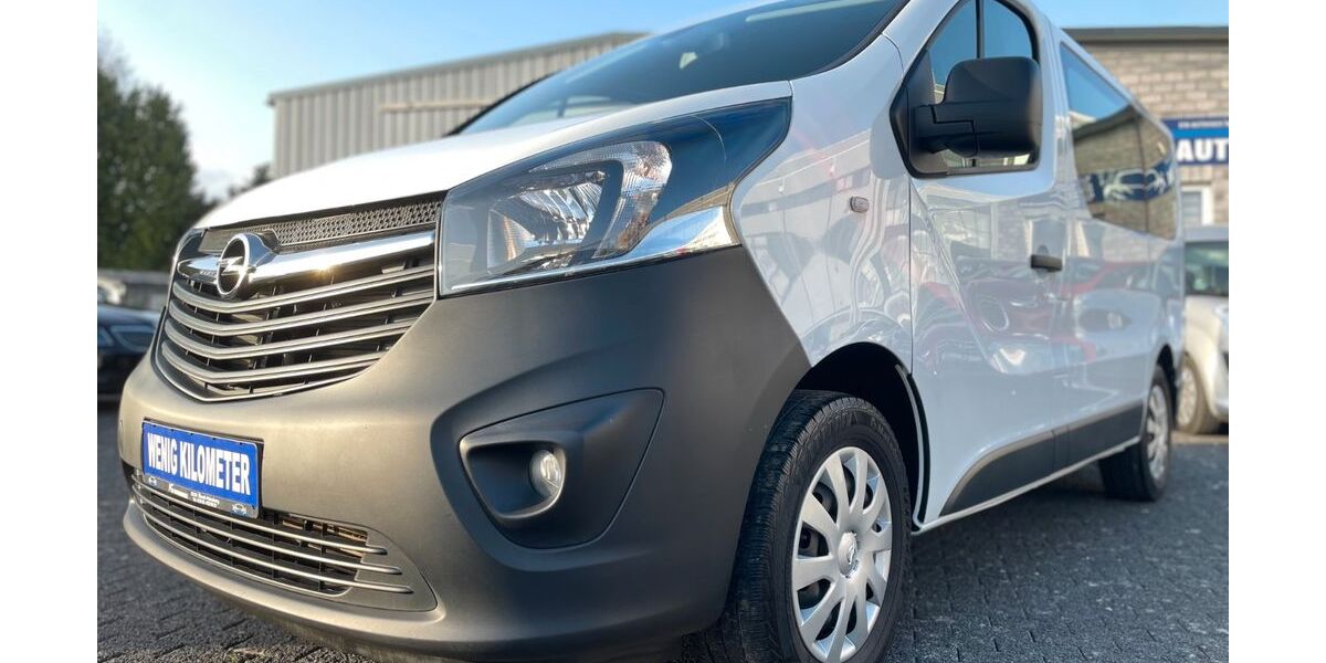 Opel Vivaro 77.300 km 18.900 &euro; Übach-Palenberg 52531