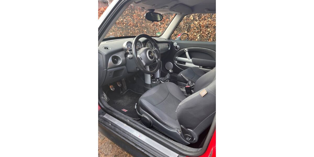 Mini ONE 144.000 km 2.000 &euro; Roetgen 52159