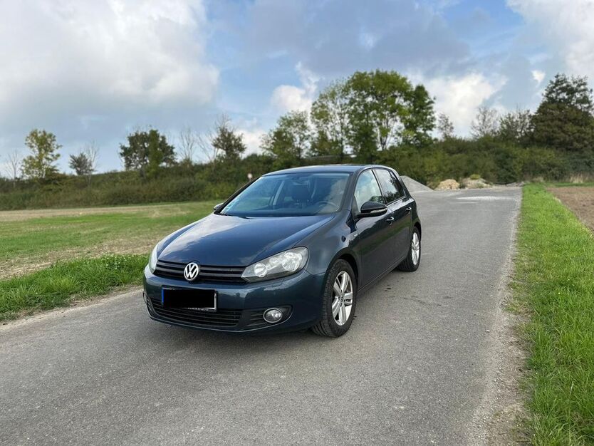 VW Golf 194.000 km 5.890 € Jülich 52428