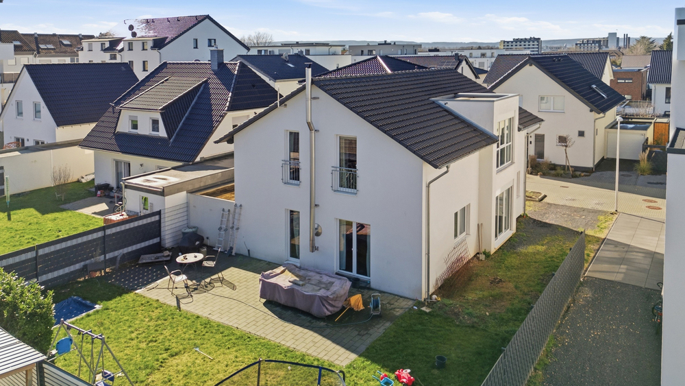 Mit 3D: Neuwertig - Nachhaltig - Stilvoll -Einfamilienhaus mit Platz für Ihre Familie und moderner Technik - Einfamilienhaus Düren Mariaweiler-Hoven | Angebot:25380713