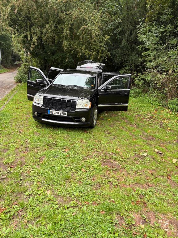 Jeep Grand Cherokee 248.000 km 11.500 € Übach-Palenberg 52531