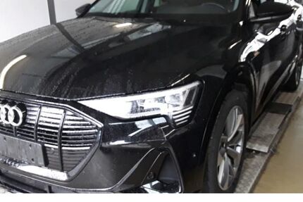 Audi e-tron 28.251 km 36.970 &euro; Aachen 52078