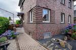 Freistehendes Zuhause mit Charme und grünem Rückzugsort