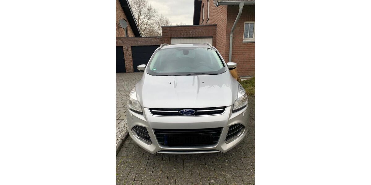 Ford Kuga 149.840 km 8.600 &euro; Selfkant 52538