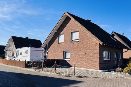 Haus Geilenkirchen - 4 Zimmer, 128 m&sup2;, 360.000&euro; | Angebot:25280726