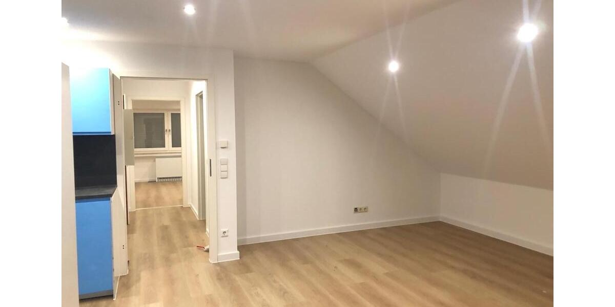 Dachgeschoßwohnung Jülich - 2 Zimmer, 64 m&sup2;, 910&euro; | Angebot:25420399