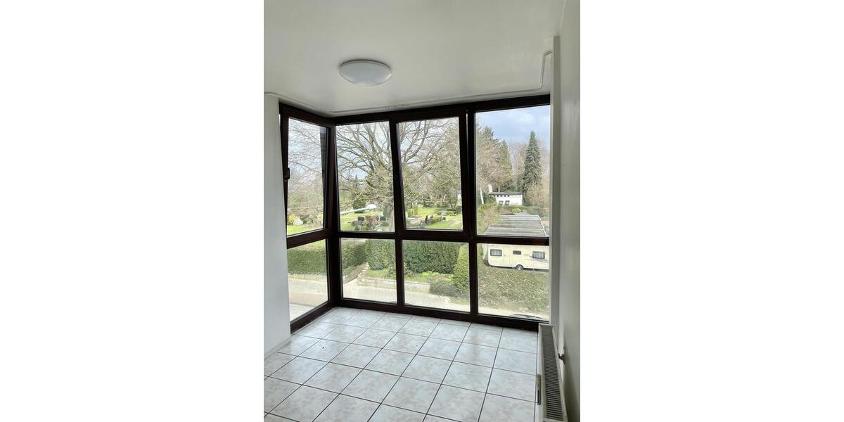 Exklusive Penthousewohnung mit Balkon und Blick ins Grüne - 97m2 3 zimmer