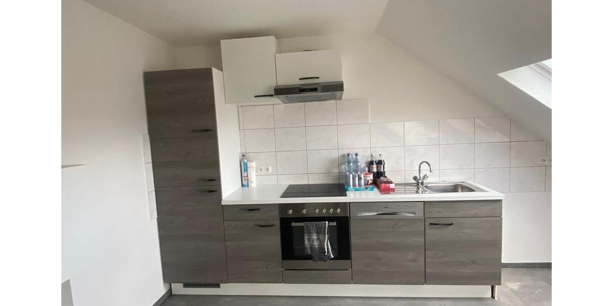Dachgeschoßwohnung Stolberg (Rheinland) - 2.5 Zimmer, 50 m&sup2;, 570&euro; | Angebot:23762330