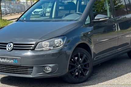 VW Touran 200.000 km 7.999 &euro; Jülich 52428