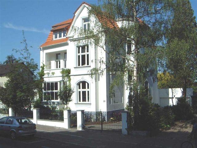 Renovierte Büroräume mit Jugendstilelementen - All-in-Miete
