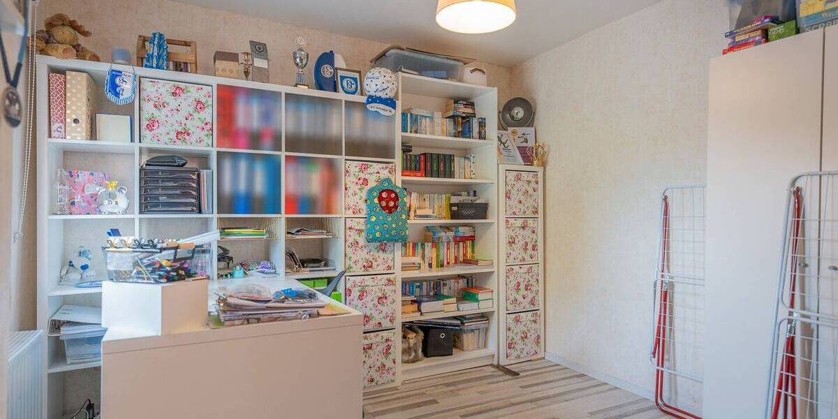 Mehrfamilienhaus, Wohnhaus Würselen Broichweiden - 6 Zimmer, 179 m&sup2;, 315.000&euro; | Angebot:25742119