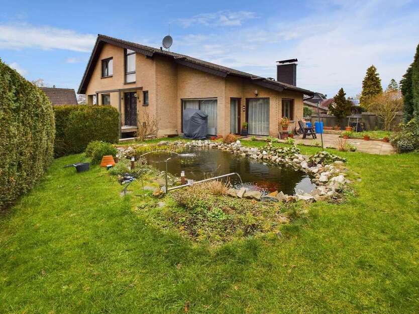 Haus zum Kaufen in Langerwehe 439.000 € 180 m²