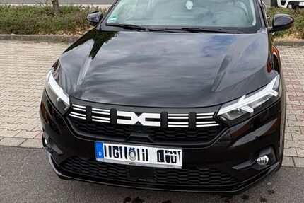 Dacia Sandero 29.000 km 13.490 &euro; Simmerath 52152