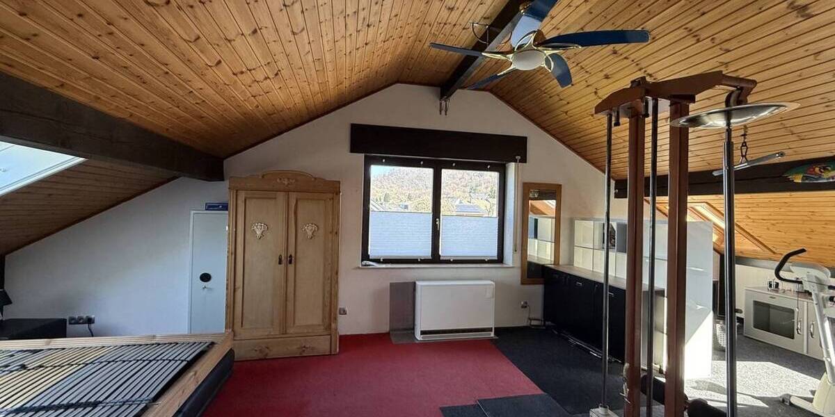 Etagenwohnung Simmerath / Woffelsbach Woffelsbach - 4 Zimmer, 140 m&sup2;, 440.000&euro; | Angebot:26246212