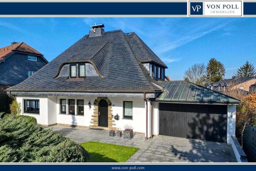 Stilvolles Landhaus mit Gartenidylle und vielseitigem Anbau in Eschweiler-Hastenrath