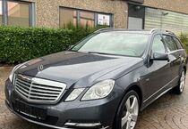 Mercedes E 200