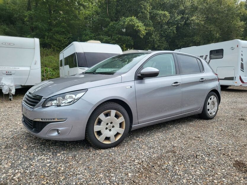 Peugeot 308 89.800 km 8.490 € Simmerath 52152