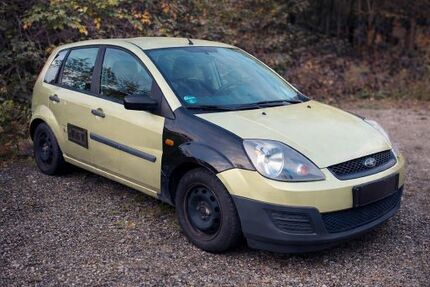 Ford Fiesta 202.000 km 1.190 &euro; Eschweiler 52249