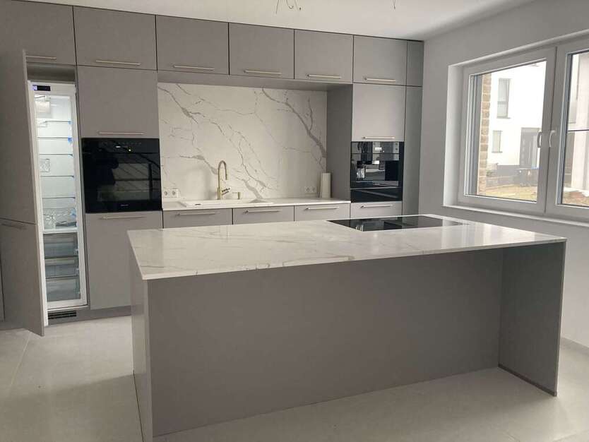 Haus zum Kaufen in Herzogenrath 795.000 € 277 m²
