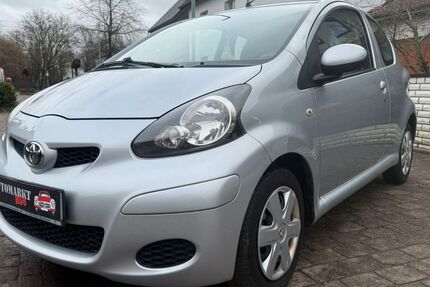 Toyota Aygo (X) 119.000 km 2.499 &euro; Inden 52459