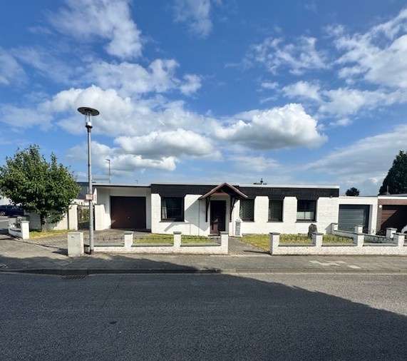 Haus zum Kaufen in Niederzier 439.000 € 178 m²