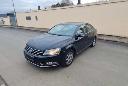VW Passat 119.400 km 10.990 &euro; Aachen 52068